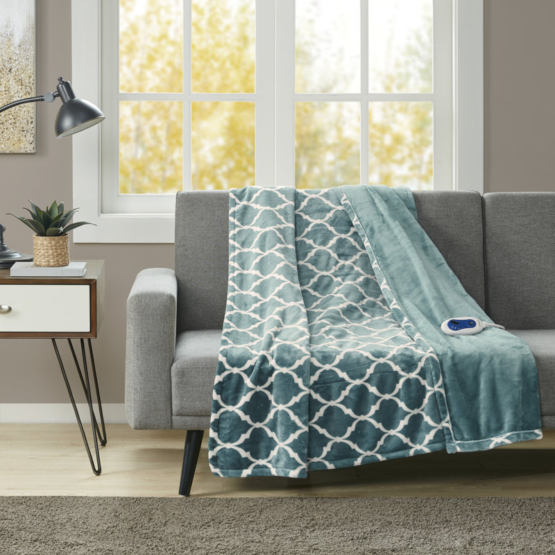 Beautyrest Oversized Heated Ogee Throw